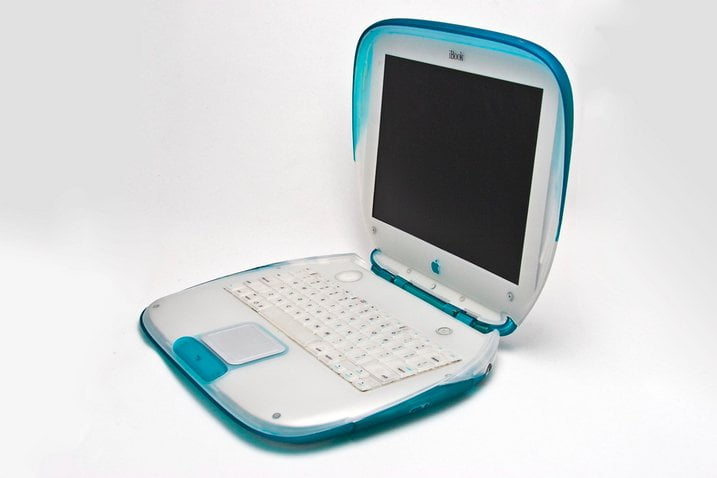Apple lançou o primeiro iBook nos anos 90