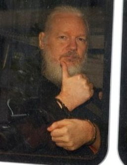 Julian Assange preso