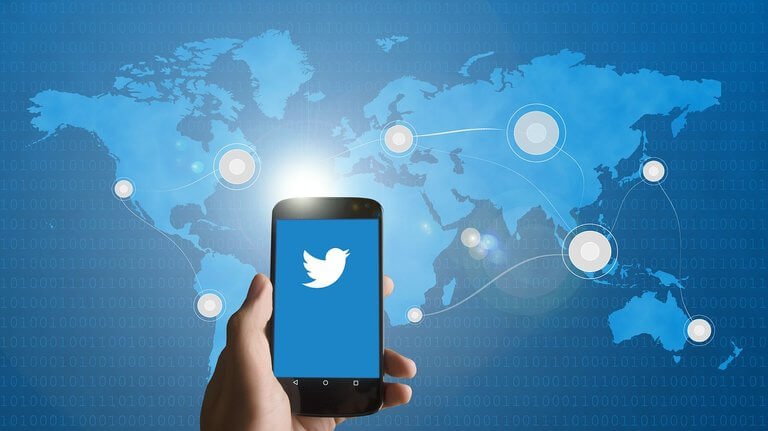 Ex-funcionários do Twitter são acusados de espionagem